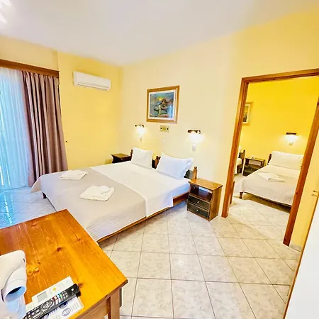 Aneton Apartahotel 2*