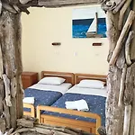 Aparthotel Aneton Chrisi Ammoudia